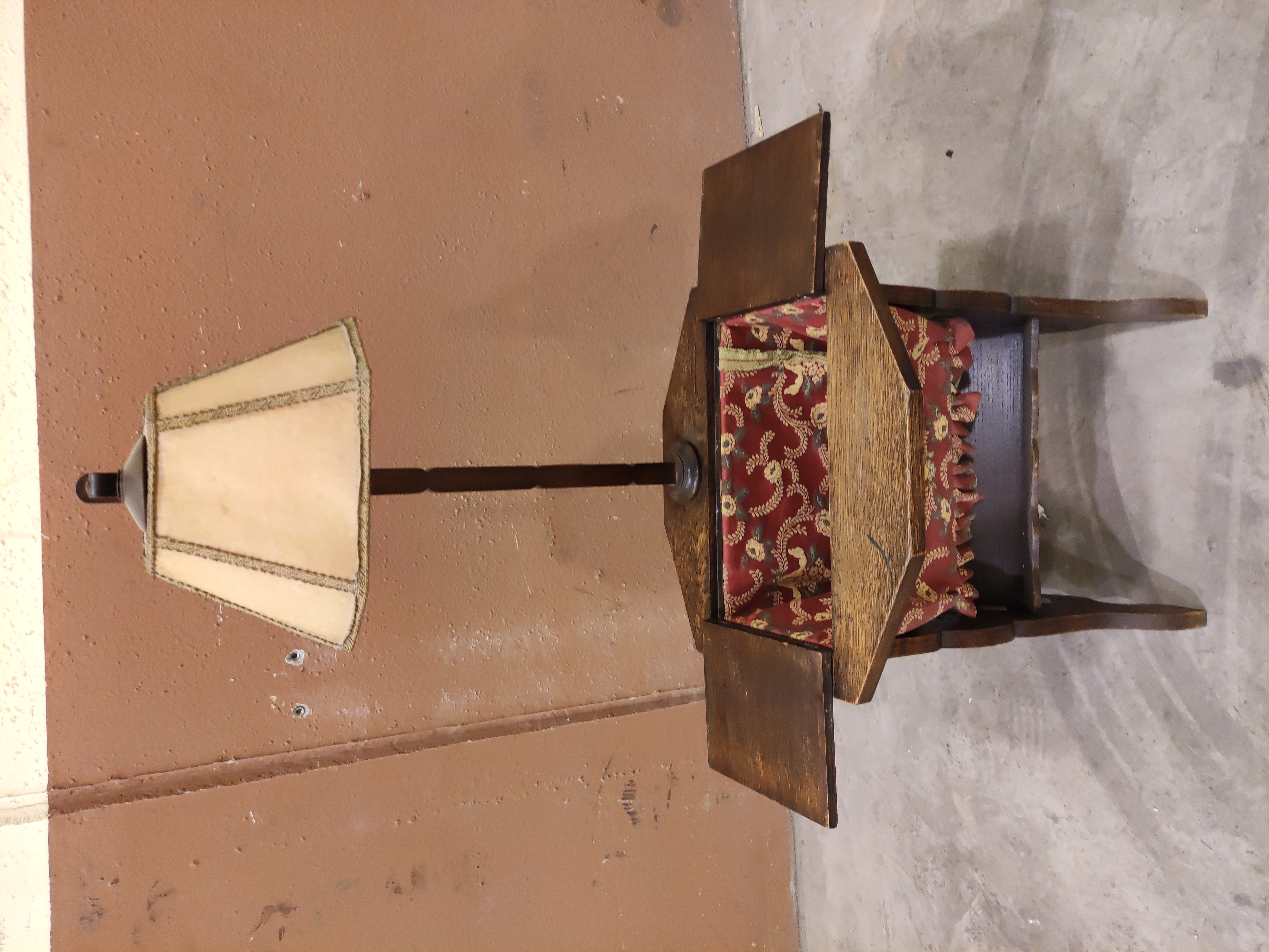 costurero mesita lampara madera 61-134x50x48 1u